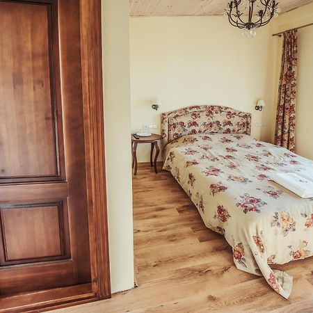 Pusu Takas Hotel Andrioniškis Szoba fotó