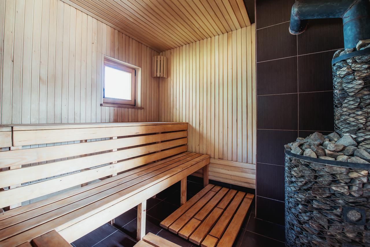 Pusu Takas Hotel Andrioniškis Kültér fotó